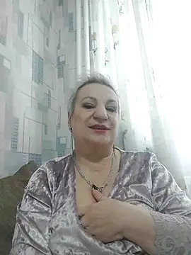 StarNicole online show from 12-22-25, 08:47