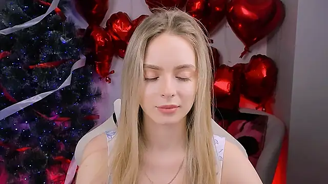 JuliaBrewwer online show from 03-23-26, 02:28