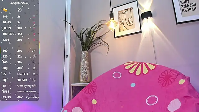 dulce fiore07 online show from 10-15-25, 12:57