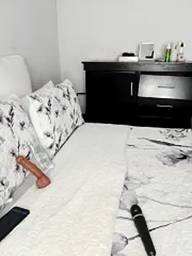 ChubbyBitch26 online show from 02-25-26, 12:38