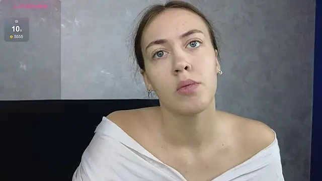 SaraMoren0 online show from 09-24-25, 04:52