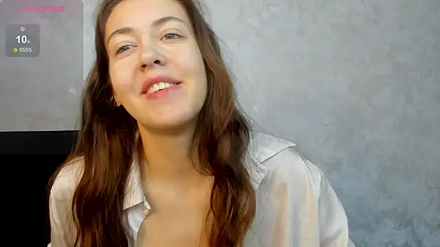 SaraMoren0 online show from 09-14-25, 08:15