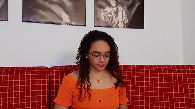 Taylor Tina online show from 02-15-26, 08:19