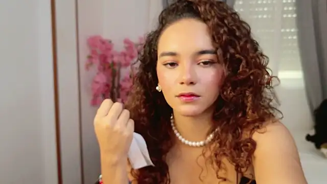 Taylor Tina online show from 09-25-25, 08:31