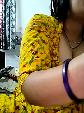 MISS RIYA14 online show from 10-01-25, 05:23