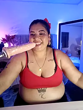 AndreaKinky online show from 11-30-25, 08:15