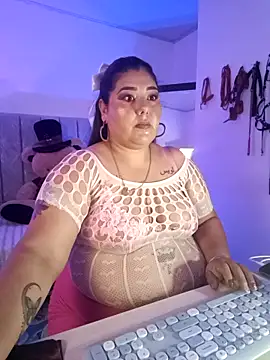 AndreaKinky online show from 11-26-25, 08:14