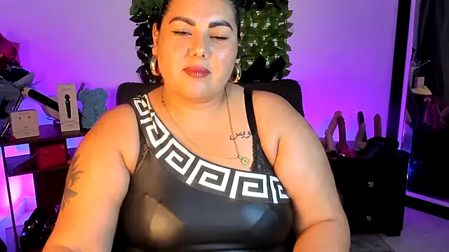AndreaKinky online show from 06-30-26, 10:21