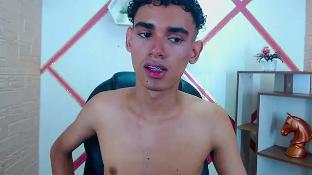 Blake Mils online show from 12-22-25, 06:30