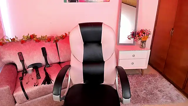 Lucie Harper online show from 09-23-25, 08:05