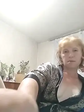 Flower2931 online show from 06-11-26, 07:44