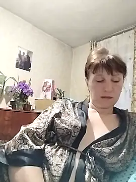 Flower2931 online show from 03-07-26, 04:34
