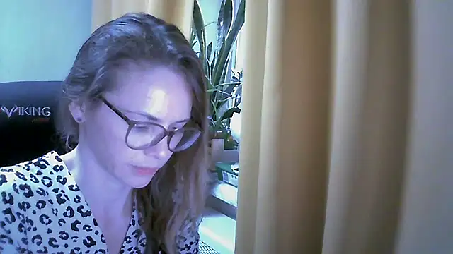 SEA Dream online show from 10-15-25, 04:11