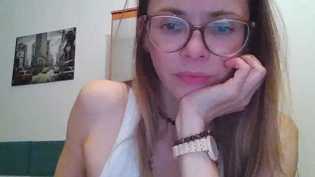 SEA Dream online show from 12-17-25, 04:12