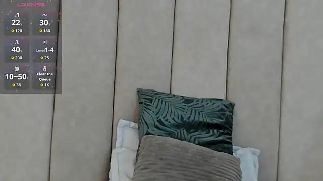  Zahiira  online show from 11-29-25, 12:05