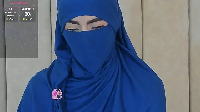 Snapshot of _Zahiira_ chatting on 09-17-25, 11:34 Zahiira online show from 09-17-25, 11:34