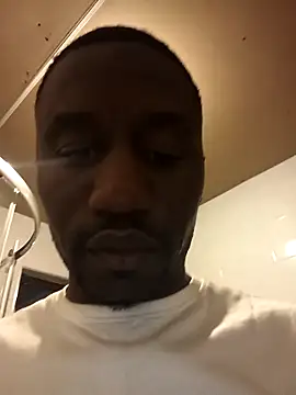 Thasdwn23 online show from 11-08-25, 06:11