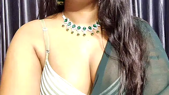 Webrowncouple online show from 11-20-25, 03:45