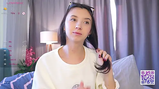 DaisyBlaze online show from 03-23-26, 04:56