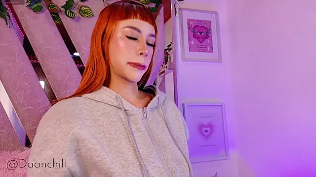 ScarlettRusso1 online show from 06-02-26, 10:43