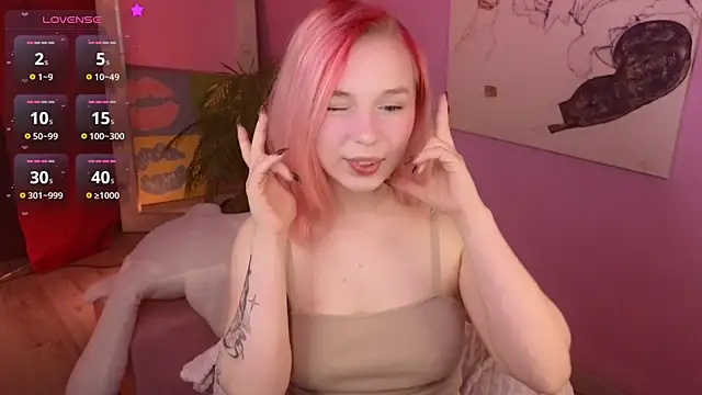 NaomiYoru online show from 05-13-26, 08:38
