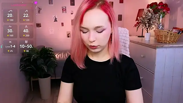 NaomiYoru online show from 04-28-26, 08:35