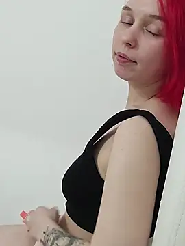 Snapshot of NaomiYoru chatting on 10-26-25, 06:41 NaomiYoru online show from 10-26-25, 06:41