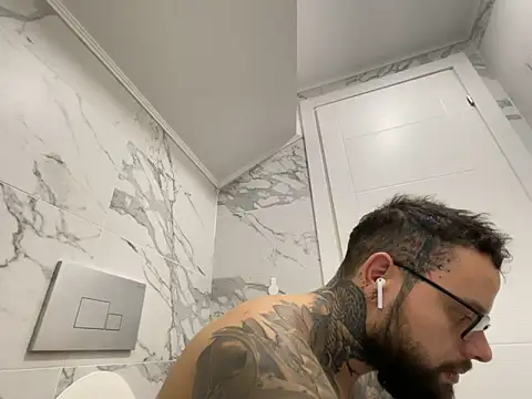 Snapshot of natevillage chatting on 12-01-25, 10:49 natevillage online show from 12-01-25, 10:49