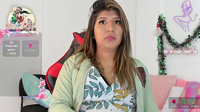 Ariana-Fernandez online show from 12-22-25, 12:27