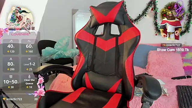 Ariana-Fernandez online show from 12-18-25, 12:42