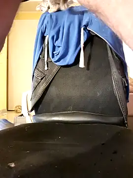 KalendaXL online show from 11-26-25, 02:39