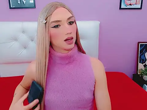  canndy  online show from 04-22-26, 05:14