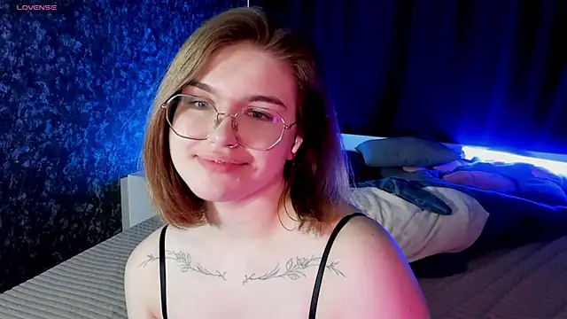 SophieMurrr online show from 04-16-26, 09:39