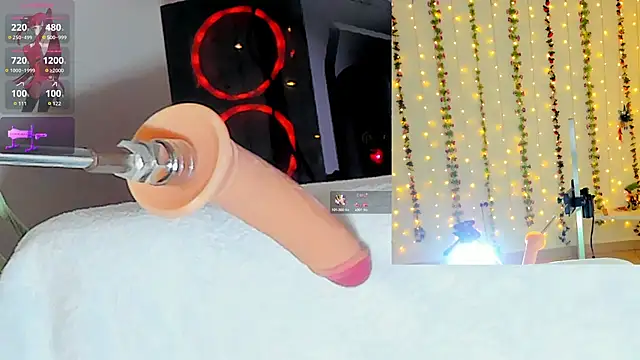 Kitty  Rose   online show from 10-05-25, 10:28