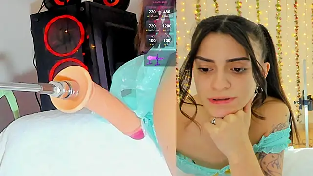 Kitty  Rose   online show from 10-15-25, 10:23