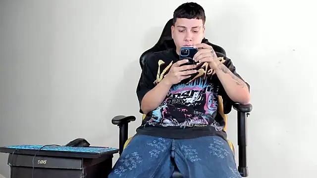 HELLSTAR online show from 11-24-25, 06:19