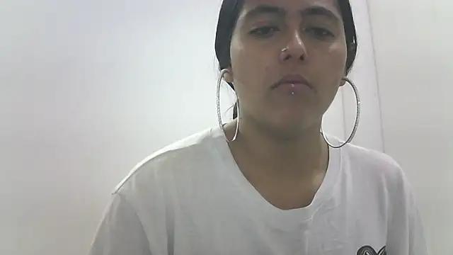 Snapshot of Melodyqueen_ chatting on 09-24-25, 12:07 Melodyqueen  online show from 09-24-25, 12:07