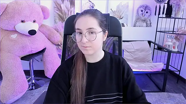 VirtuallVoyant online show from 12-16-25, 07:23