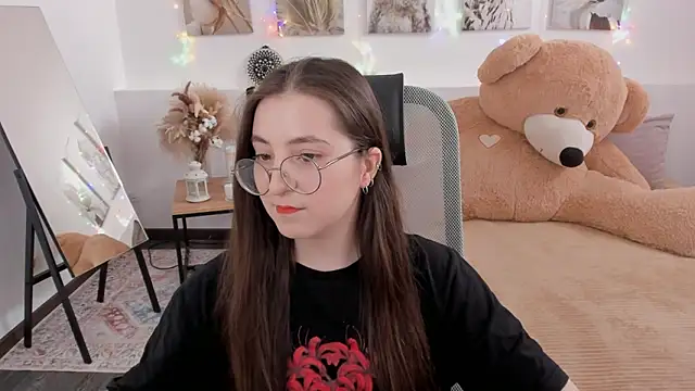 VirtuallVoyant online show from 03-27-26, 08:26