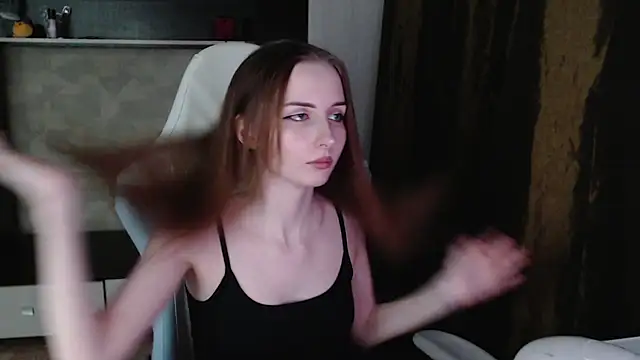 Cutti Crystal online show from 02-10-26, 12:37