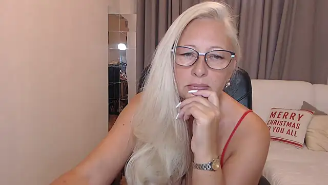 ValeriaSharm online show from 09-09-25, 10:36