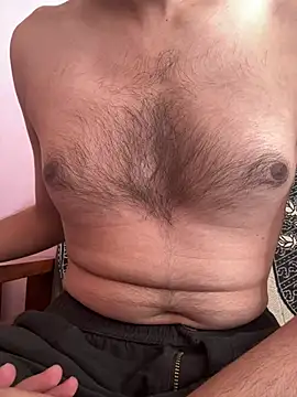 Snapshot of Ronnier794 chatting on 03-16-26, 05:04 Ronnier794 online show from 03-16-26, 05:04