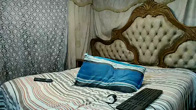 BustyAngela22 online show from 09-23-25, 10:44