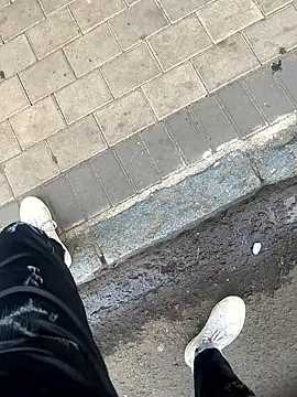 Snapshot of kamo012000 chatting on 03-27-26, 09:10 kamo012000 online show from 03-27-26, 09:10