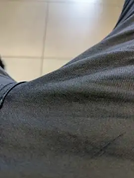 Snapshot of kamo012000 chatting on 03-03-26, 09:38 kamo012000 online show from 03-03-26, 09:38