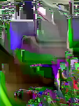 Snapshot of kamo012000 chatting on 03-12-26, 01:26 kamo012000 online show from 03-12-26, 01:26