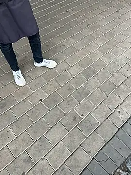 Snapshot of kamo012000 chatting on 02-14-26, 09:20 kamo012000 online show from 02-14-26, 09:20