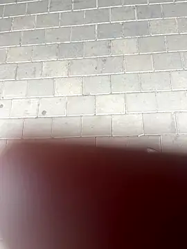 Snapshot of kamo012000 chatting on 11-10-25, 08:52 kamo012000 online show from 11-10-25, 08:52