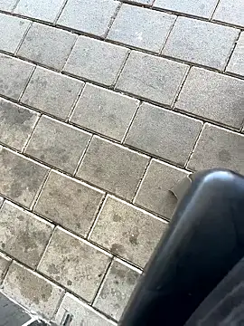 Snapshot of kamo012000 chatting on 02-09-26, 09:18 kamo012000 online show from 02-09-26, 09:18