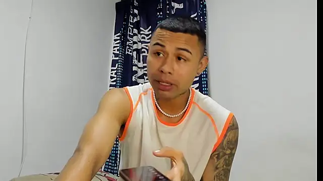  Logan Colton  online show from 11-27-25, 09:15